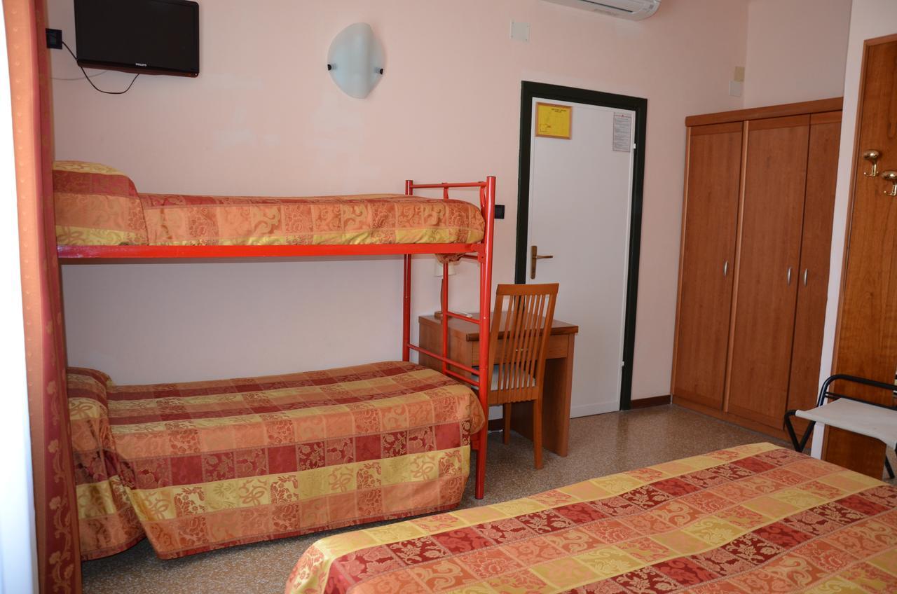 Hotel Lorenzo Celle Ligure Εξωτερικό φωτογραφία