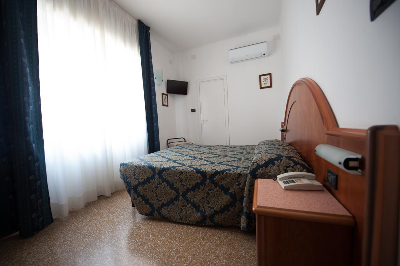 Hotel Lorenzo Celle Ligure Εξωτερικό φωτογραφία